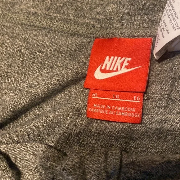 Nike shorts - Picture 4 of 4